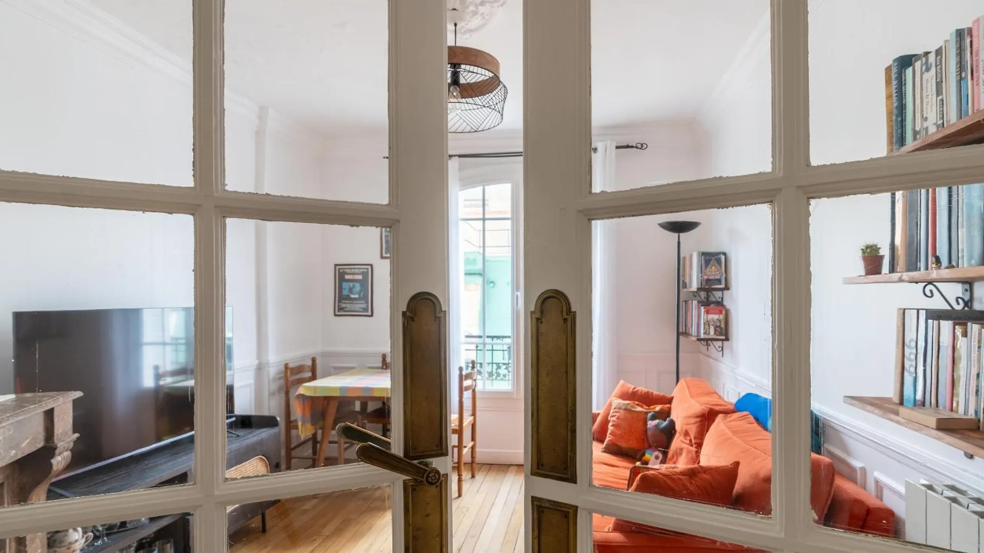 Chic 1Bd Apartment With Balcony Picpus Paris